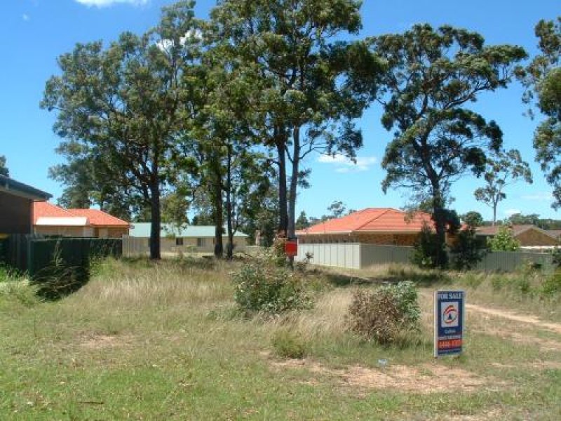 CENTRALLY LOCATED Picture 1