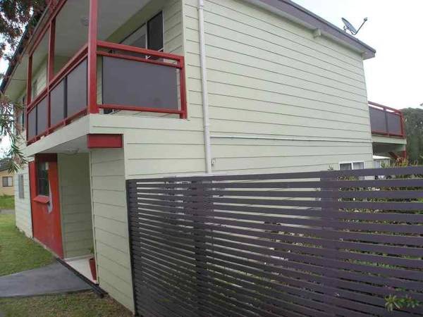 EYE CATCHING STREET APPEAL Picture 2