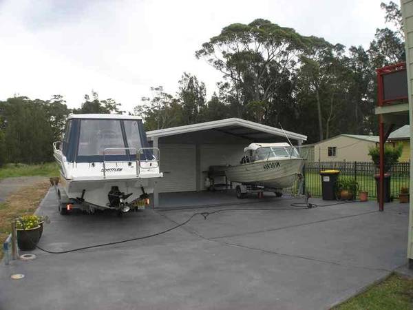 EYE CATCHING STREET APPEAL Picture 3