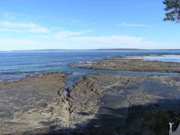 JERVIS BAY & HEADLANDS Picture 1
