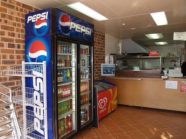 BY THE BEACH CAFE Picture 3