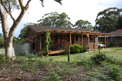 HOLIDAY AWAY Picture 2