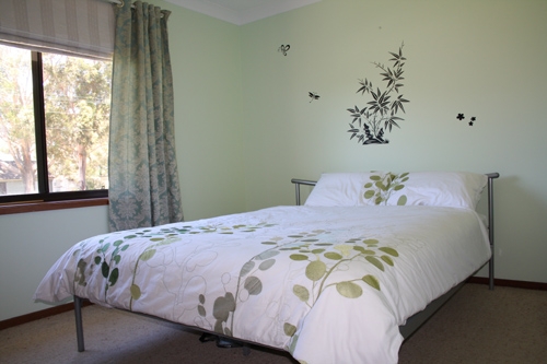 HOLIDAY AWAY Picture 1