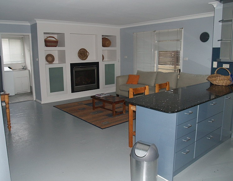 One Minute to Beach Picture 3