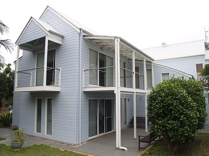 One Minute to Beach Picture 1