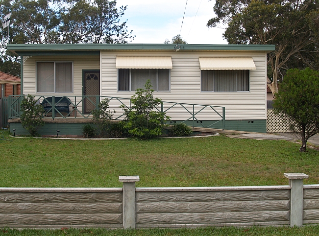 Great Beach Cottage Picture 1