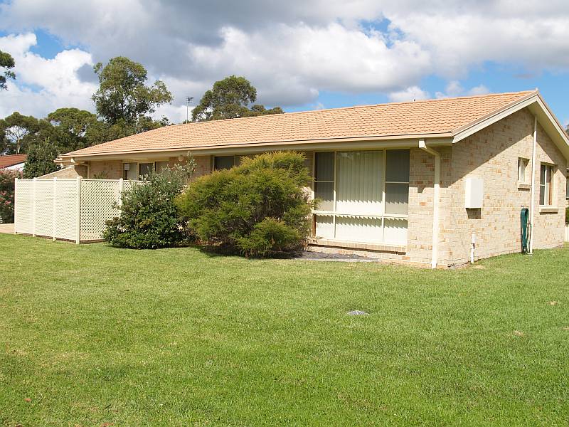 Fully Furnished
Three Bedroom Home Picture 1