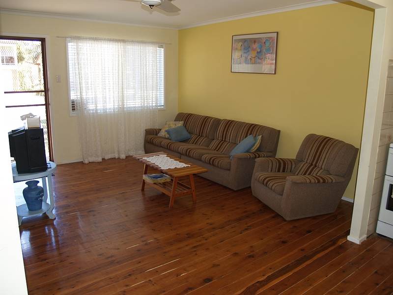 Family and Friends Beach House Getaway Picture 2