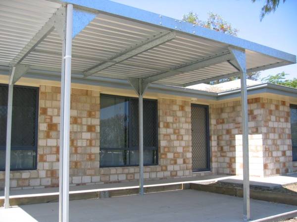 Modern Townhouse Picture 1