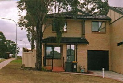 THREE BEDROOM TOWNHOUSE Picture