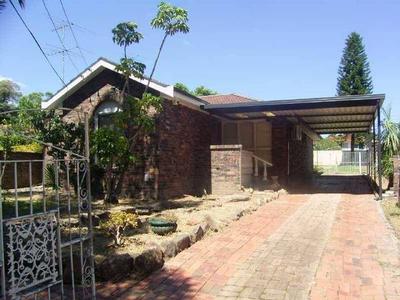 POPULAR SOUTH BLACKTOWN, WALK TO MITCHELL HIGH SCHOOL, SHELLY PUBLIC SCHOOL AND ST MARTINS VILLIAGE SHOPPING CENTRE. Picture POPULAR SOUTH BLACKTOWN, WALK TO MITCHELL HIGH SCHOOL, SHELLY PUBLIC SCHOOL AND ST MARTINS VILLIAGE SHOPPING CENTRE. Picture