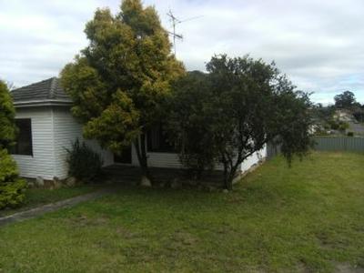 3 BEDROOM HOME Picture