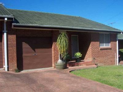 LIKE THE LOW MAINTANCE AND SECURITY OF VILLA LIVING ? Picture