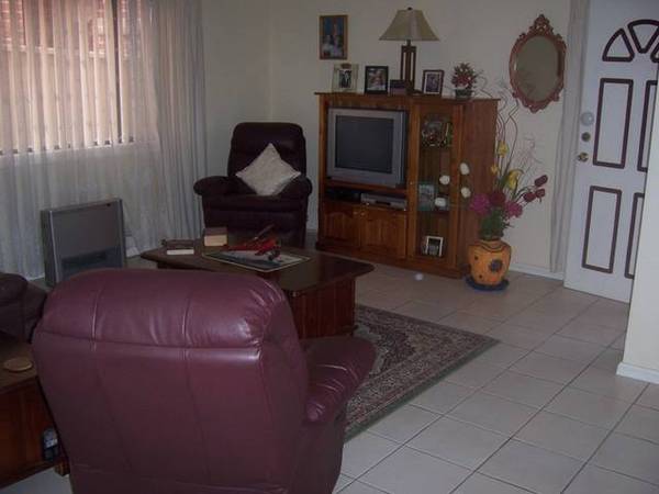 Low Maintenance, Best quality. Picture 2