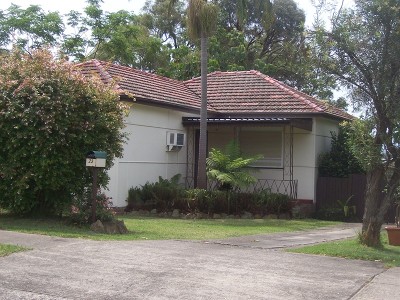 QUIET STREET, LARGE 680 SQUARE METRE BLOCK, IMMACULATE Picture