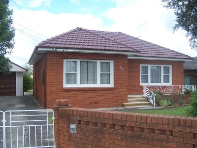 ABSOLUTELY IMMACULATE PRESENTATION, 703 SQUARE METRE CORNER BLOCK ( POSSIBLE DUAL OCCUPANCY POTENTIAL SUBJECT TO COUNCIL Picture ABSOLUTELY IMMACULATE PRESENTATION, 703 SQUARE METRE CORNER BLOCK ( POSSIBLE DUAL OCCUPANCY POTENTIAL SUBJECT TO COUNCIL Picture