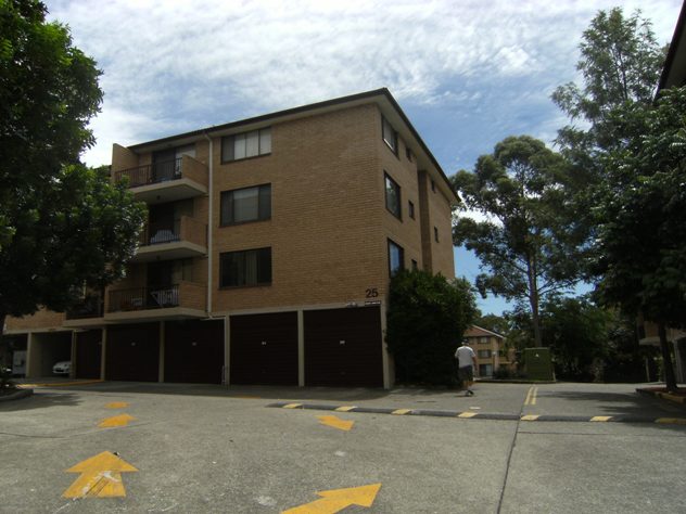 Two bedroom unit in popular complex Picture
