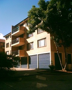 NEAT AND TIDY TWO BEDROOM UNIT CLOSE TO STATION Picture NEAT AND TIDY TWO BEDROOM UNIT CLOSE TO STATION Picture