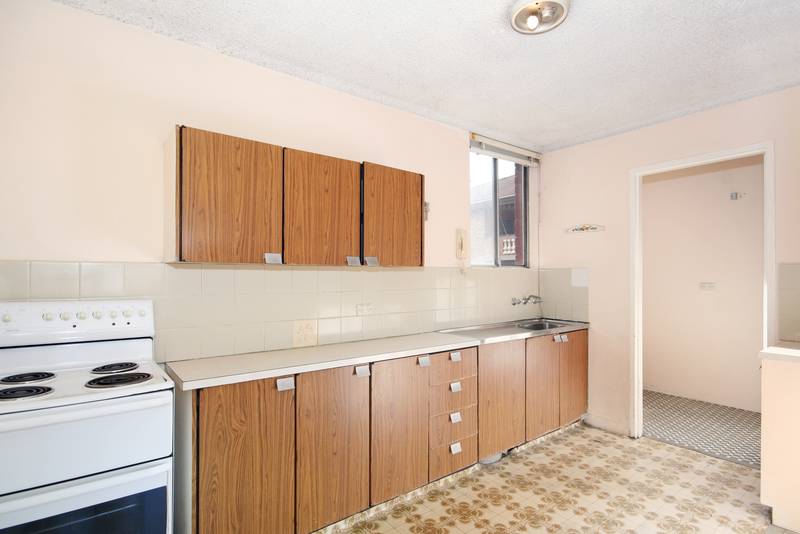 GREAT VALUE FOR YOUR MONEY Picture 2