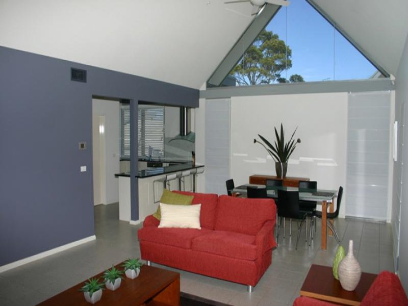 Style, Views & Luxury Picture 3