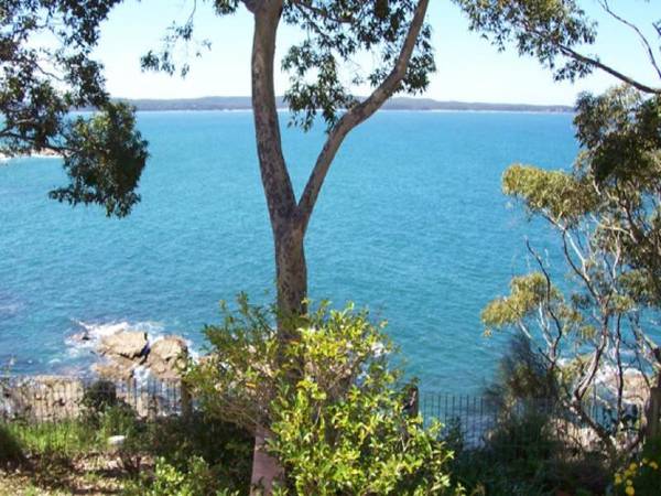 Denhams Beach - Ref 3340 Picture 2