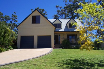 SUNSHINE BAY - Ref 3323 Picture