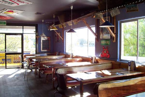 Commercial - Ref 3205 Picture 2