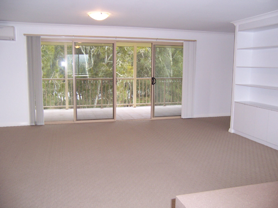 RESORT LIVING Picture 3