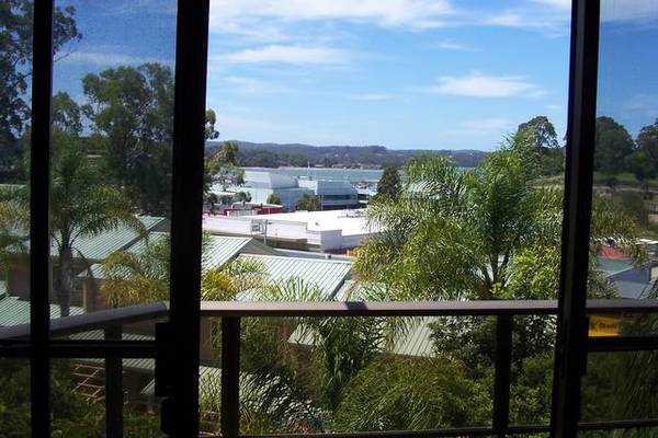 APARTMENT
WITH
BAY
VIEWS Picture 2