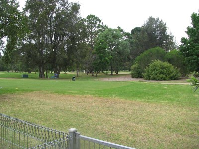 GOLFER'S PARADISE Unit 4 Picture