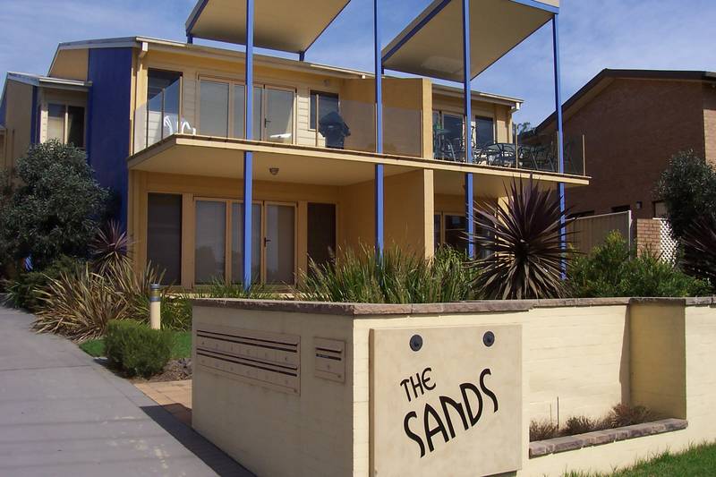 Investment or Lifestyle Opportunity Picture 1