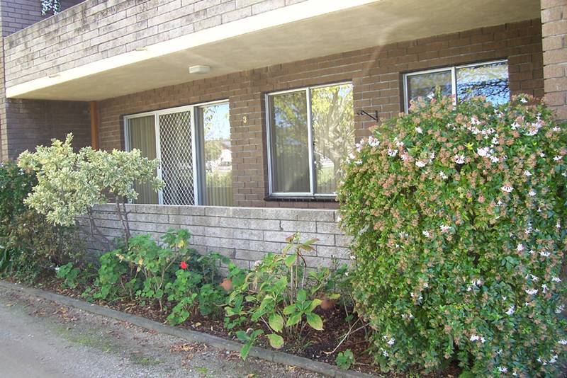 Affordable Lifestyle Location! Picture 3