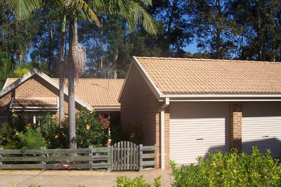 Denhams Beach - Ref 3806 Picture 2