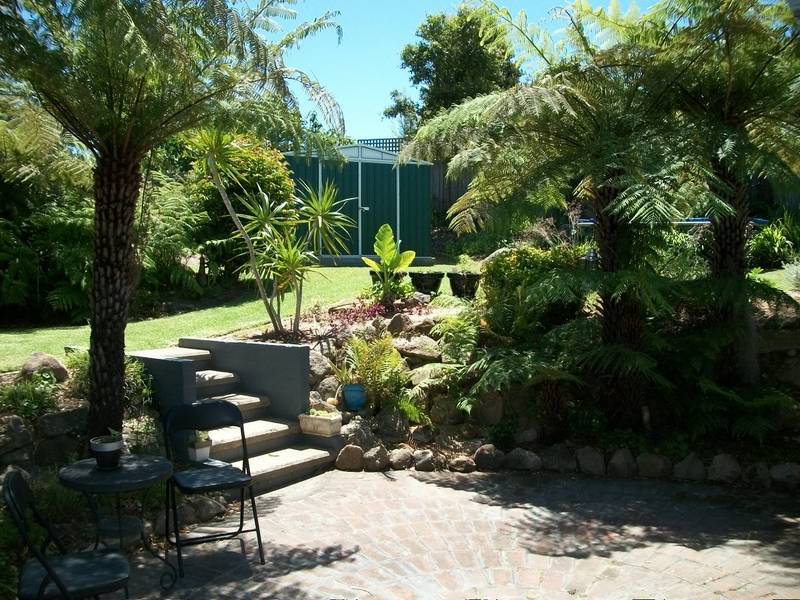 Neat and Tidy
Bedroom Home Picture 3