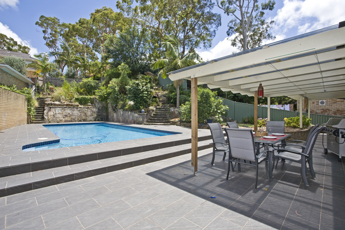 Family Entertainer with Water Views Picture 1