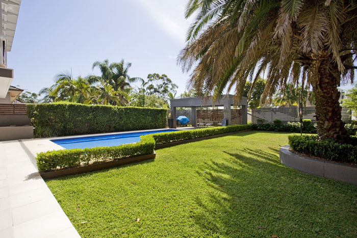 Under Contract Picture 2