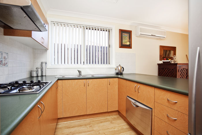 Under Contract Picture 3