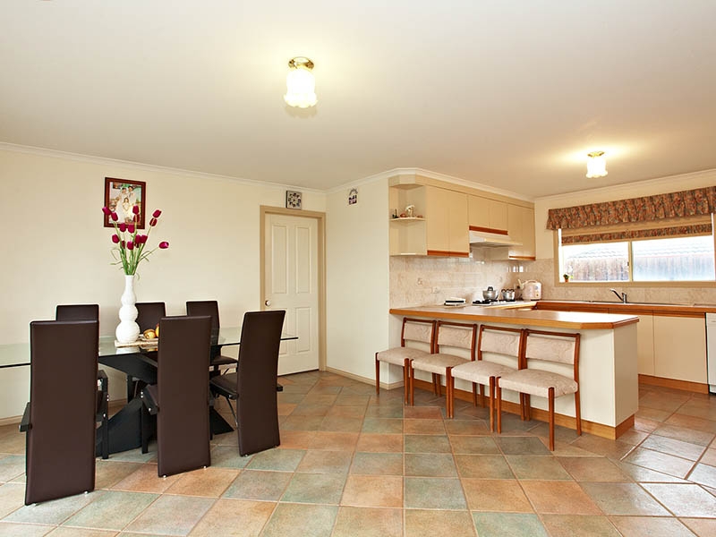 Immaculate Home - Great Value Picture 3