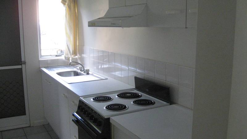 Close to town Picture 2