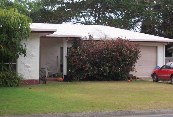 Close to the Beach Picture 1