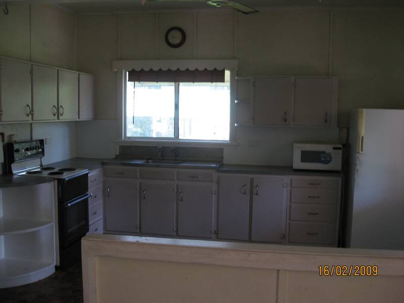 Quaint Cottage Picture