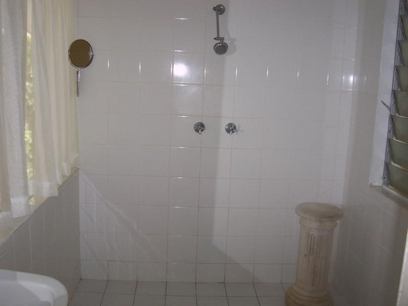 Granny Flat in Forest Creek Picture 3