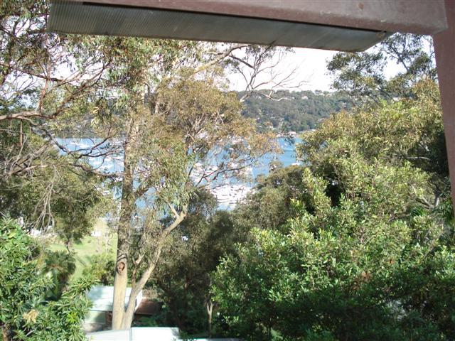 Perfect hide Away Picture 1