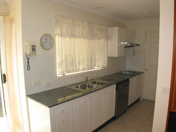 BOUTIQUE OVER 55'S TOWNHOUSE - ONLY 7 YEARS OLD - Mona Vales best buy !!!!!!!!!!!!!!!!!!!!! Picture 3