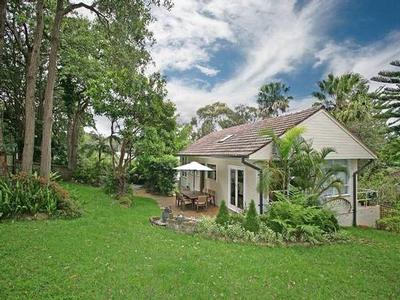 Private, modern immaculate cottage Picture Private, modern immaculate cottage Picture