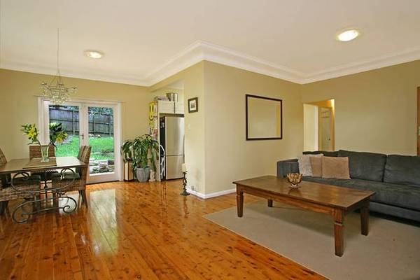 Private, modern immaculate cottage Picture 3