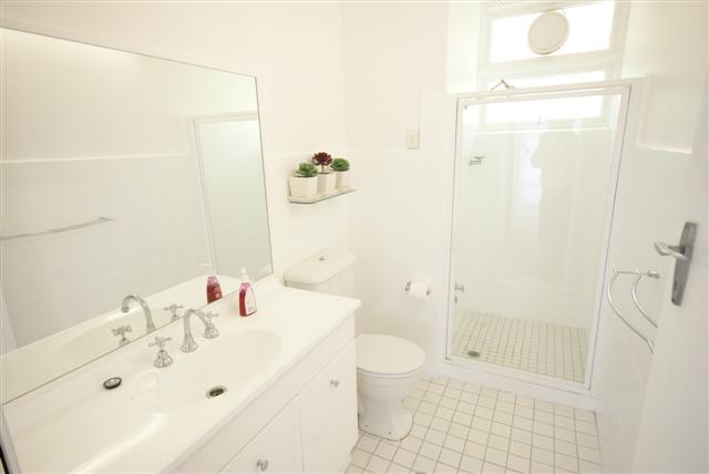 ***LEASED***Golden Triangle Living Picture