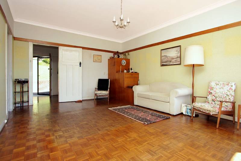 ***LEASED***Classic Newport House! Picture