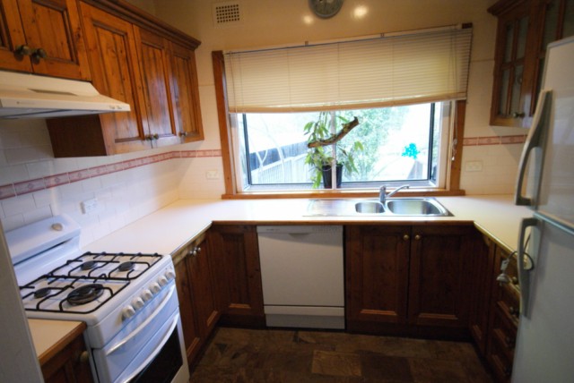 Large Family Home Picture 2