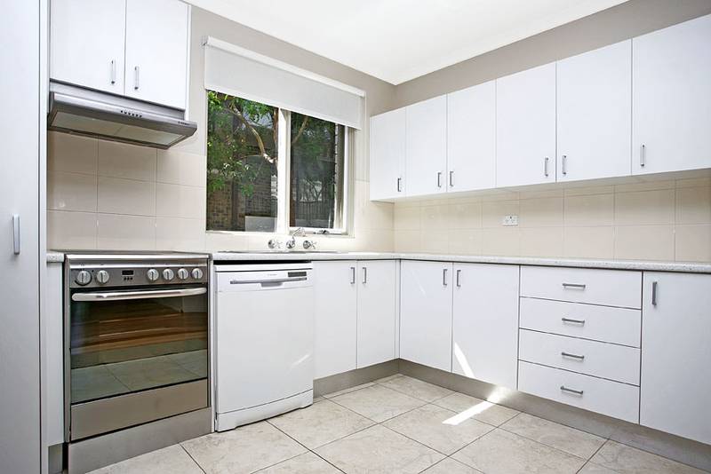 ***LEASED***Newly renovated Picture 3